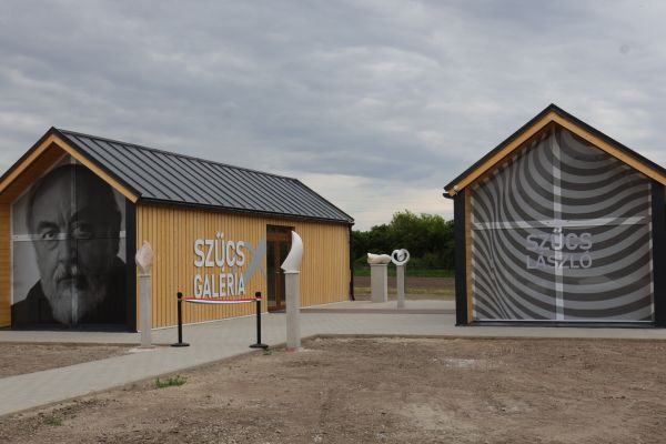 szucs-galeria-240503-str-20437DF45-0902-C122-1346-A42FBD8CF16E.jpg