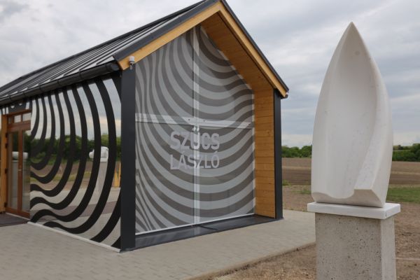 szucs-galeria-240503-str-553D91EAB-1761-C6CE-3397-B84F6335CE72.jpg