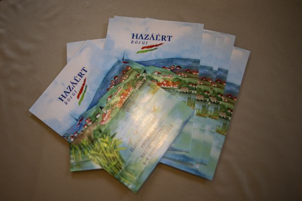 hazaert-konferencia-240503-str-10jpgD17E64E9-0C76-A849-ADA2-FA21AF9252ED.jpg